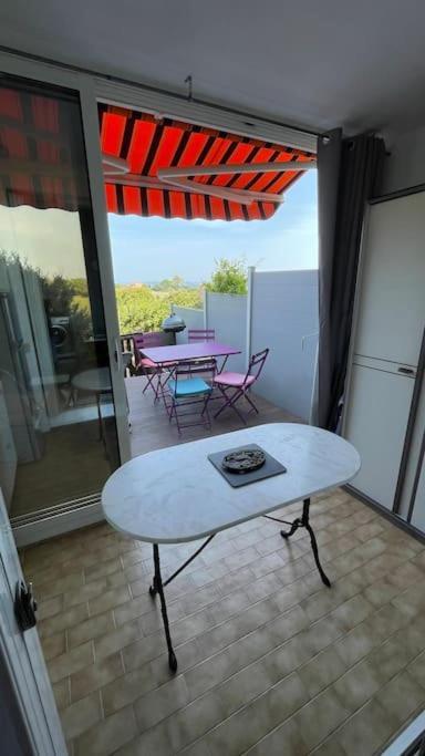 L'Escale Apartment การ์เกราน ภายนอก รูปภาพ